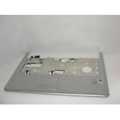 TOSHIBA Keyboard P75-A7100 Palmrest Touchpad No Keyboard A000237980