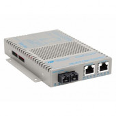 Omnitron Systems OmniConverter 10/100/1000 PoE Gigabit Ethernet Fiber Media Converter Switch RJ45 SC Multimode 550m Wide Temp - 2 x 10/100/1000BASE-T; 1 x 1000BASE-SX; US AC Powered; Lifetime Warranty - RoHS, WEEE Compliance 9402-0-21W
